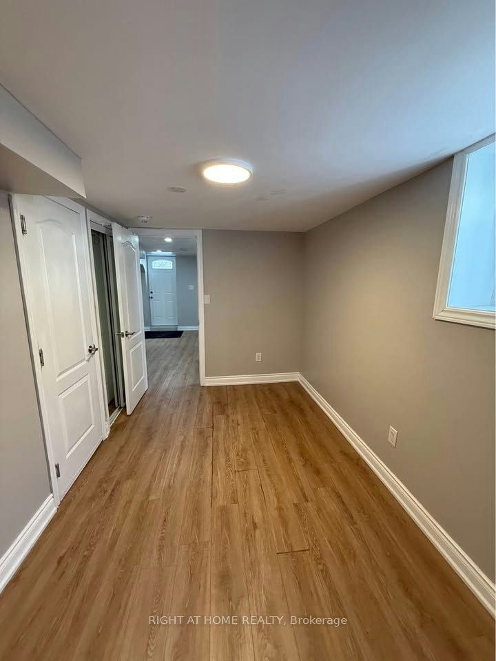 2468 Hensall Street, Mississauga, ON, L5A 2T2 - 9