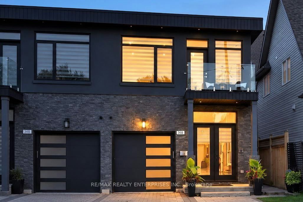 36B Pine Avenue, Mississauga, ON, L5H 2P8