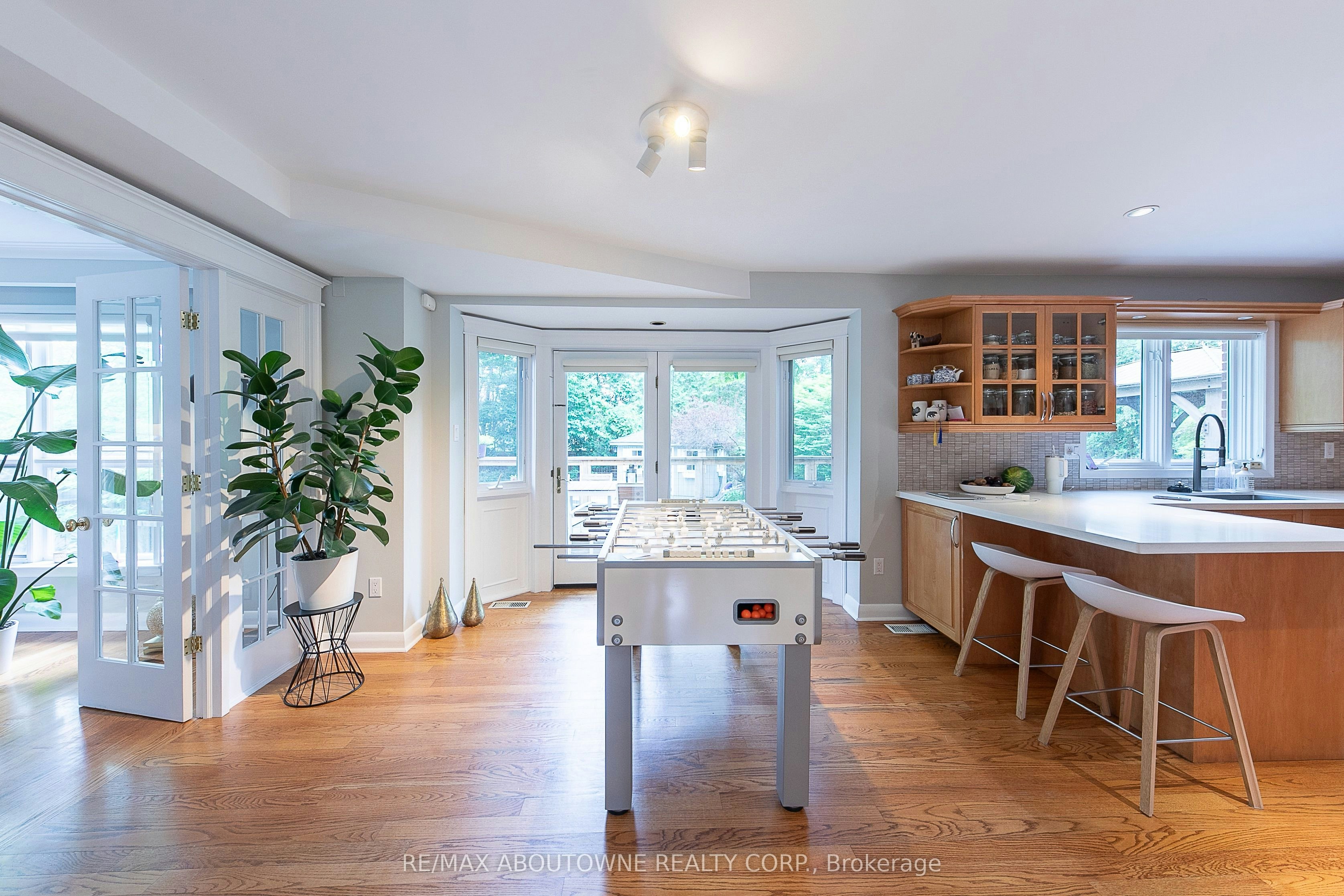 1290 Braeside Drive, Oakville, ON, L6J 2A4 - 11