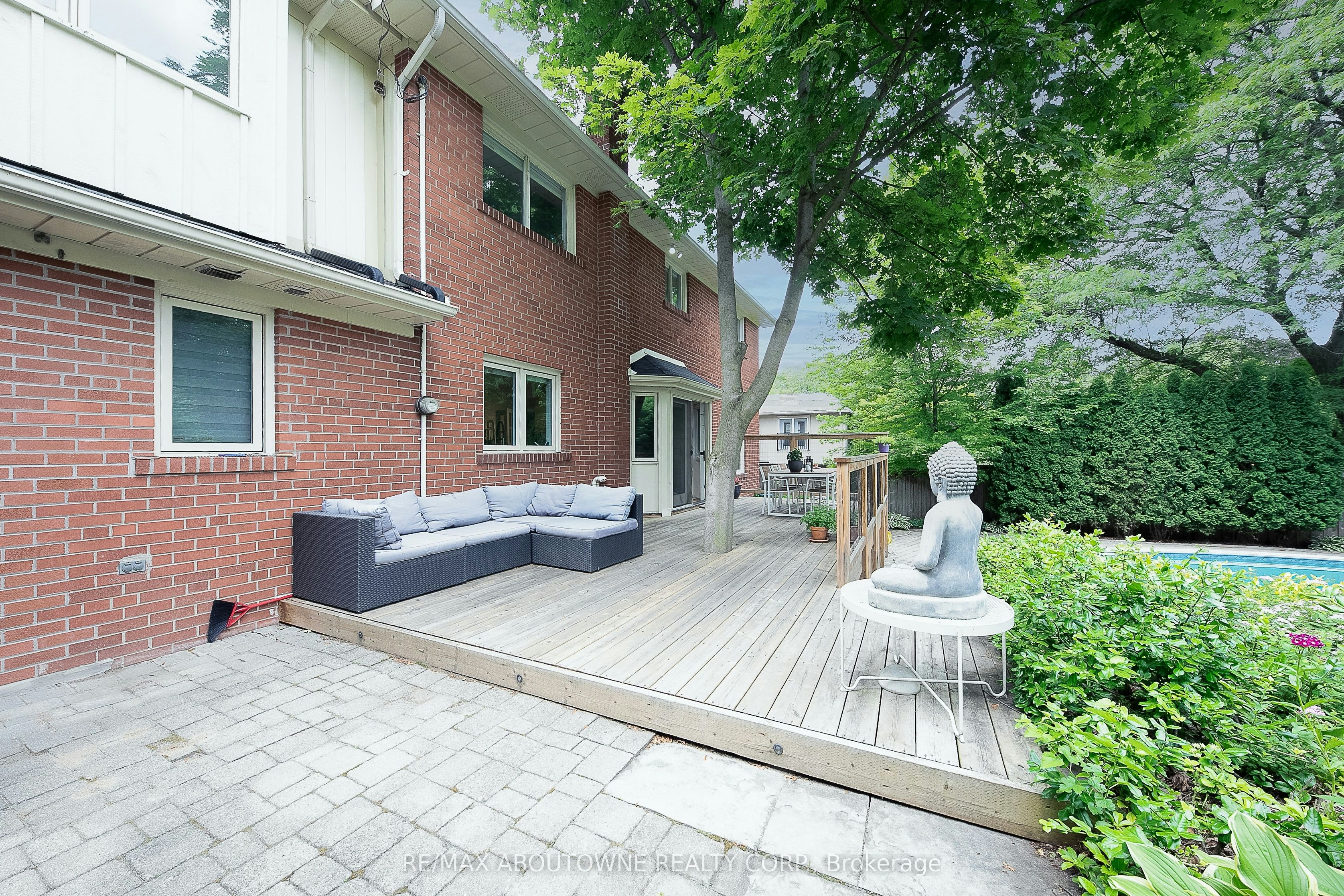 1290 Braeside Drive, Oakville, ON, L6J 2A4 - 38