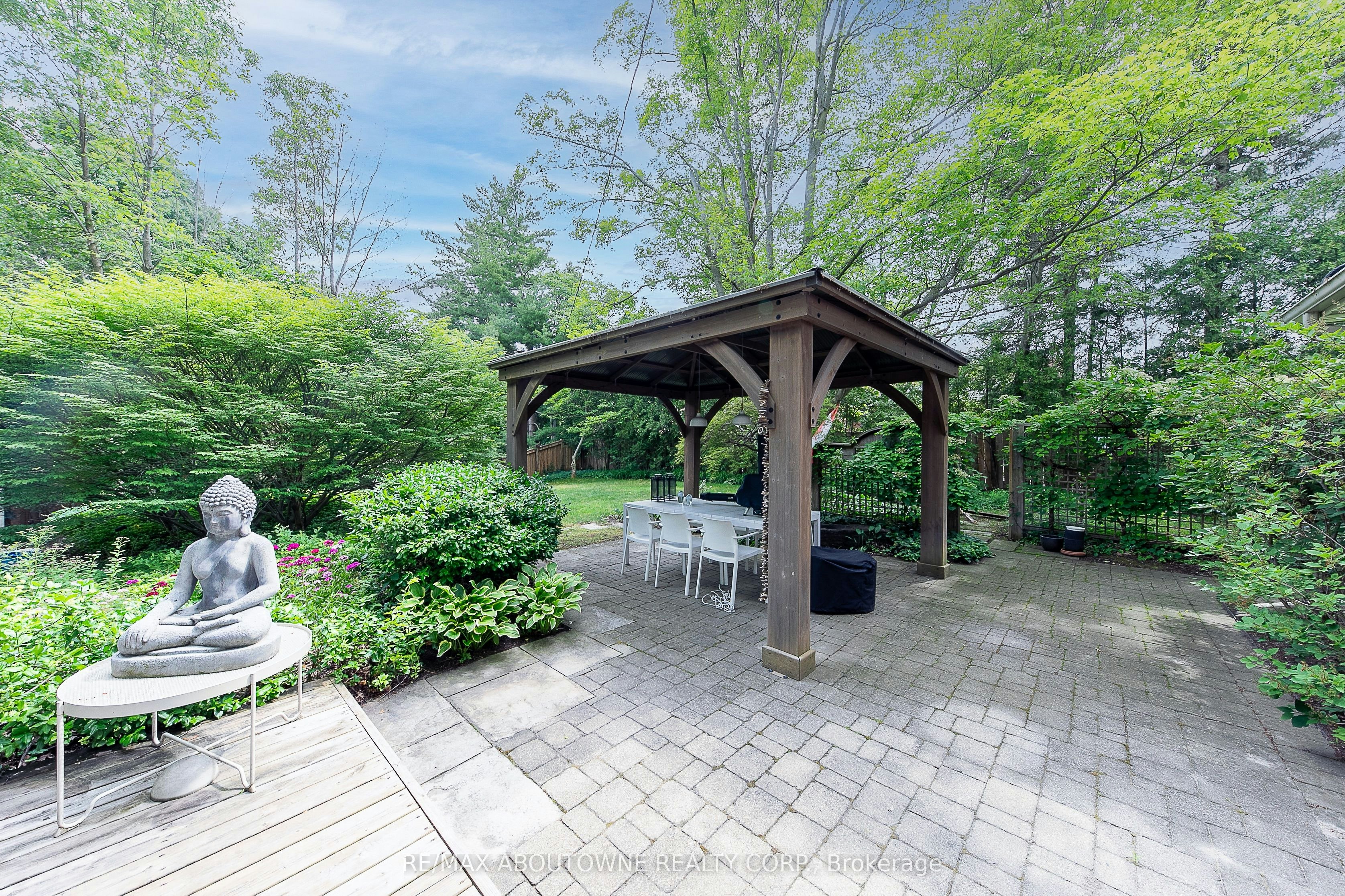 1290 Braeside Drive, Oakville, ON, L6J 2A4 - 39