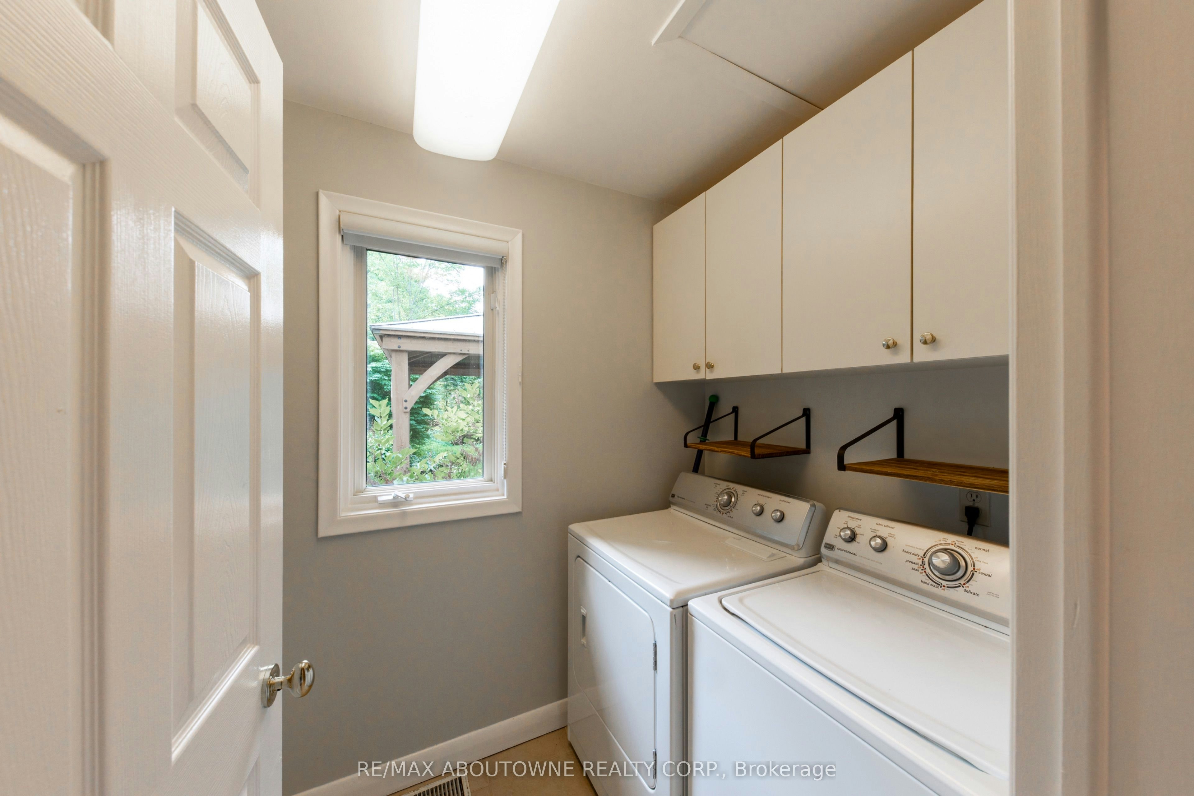 1290 Braeside Drive, Oakville, ON, L6J 2A4 - 14