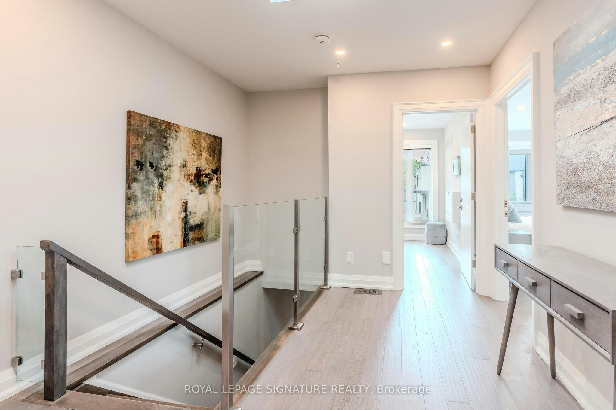 Main-45 William Street, Toronto, ON, M9N 2G6 - 12