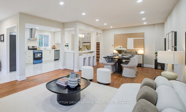 78 Clayhall Crescent