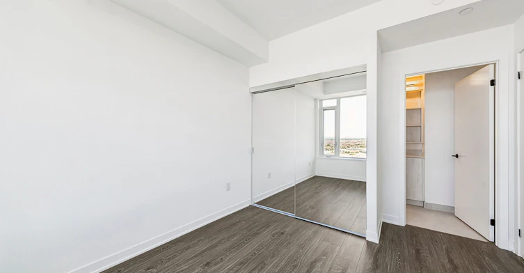 2404-2495 Eglinton Avenue W, Mississauga, ON, L5M 2T2 - 13