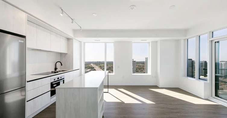 2404-2495 Eglinton Avenue W, Mississauga, ON, L5M 2T2 - 3
