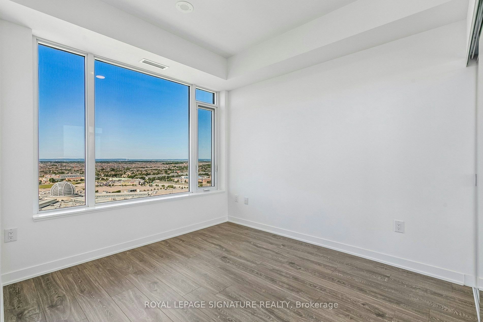 2404-2495 Eglinton Avenue W, Mississauga, ON, L5M 2T2 - 12