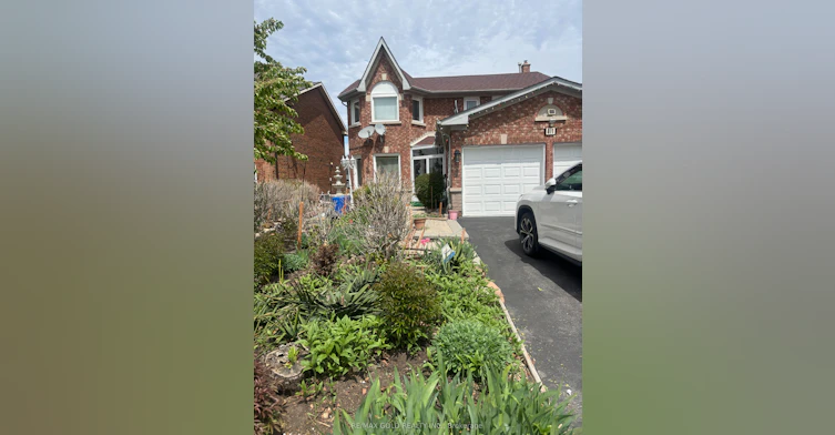 11 Eagleridge Drive, Brampton, ON, L6R 1G6