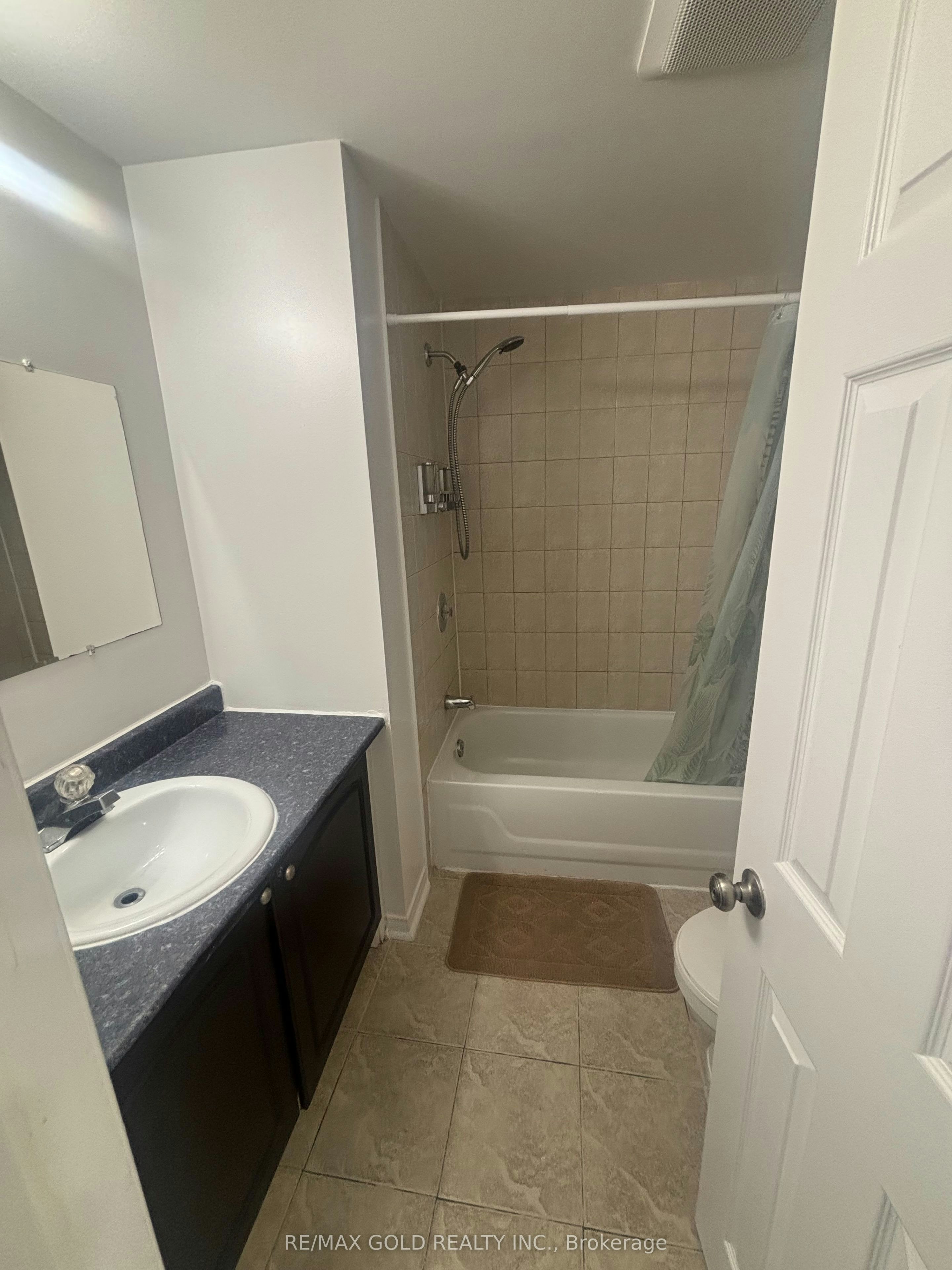 11 Eagleridge Drive, Brampton, ON, L6R 1G6 - 7