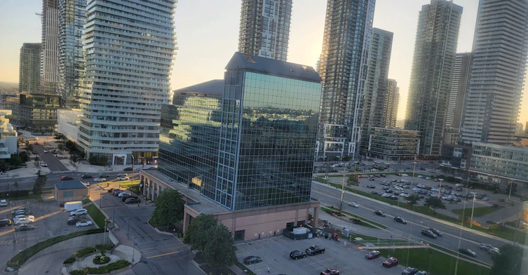 1601-335 Webb Drive, Mississauga, ON, L5B 4A1 - 22