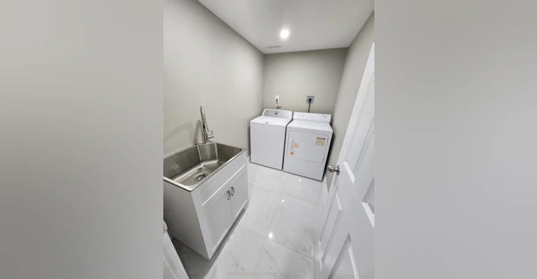 Lower-2577 Whaley Drive, Mississauga, ON, L5B 1X1 - 7