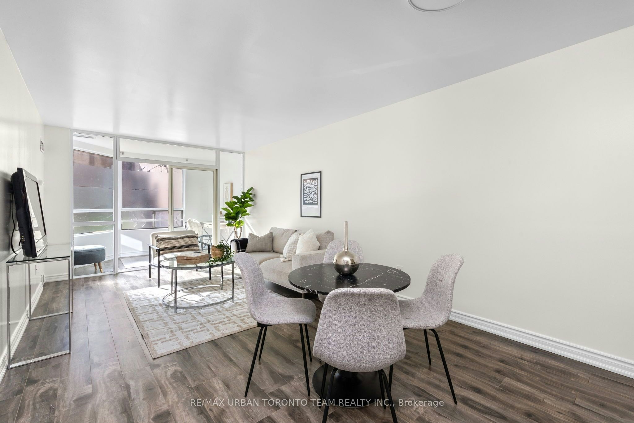 005-1 Hickory Tree Road, Toronto, ON, M9N 3W4