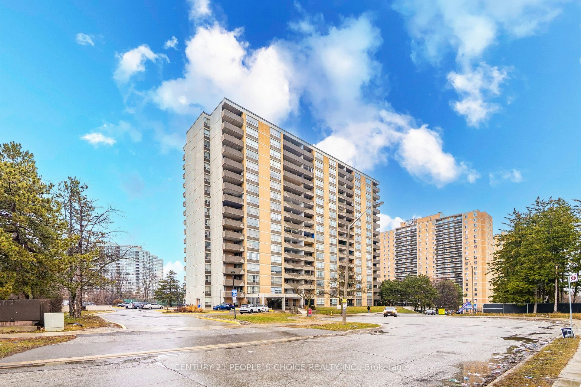 910-40 Panorama Court, Toronto, ON, M9V 4M1