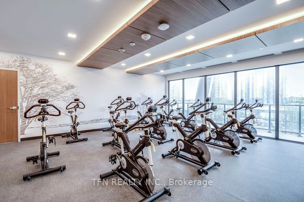 512-20 Shore Breeze Drive, Toronto, ON, M8V 0C7 - 14