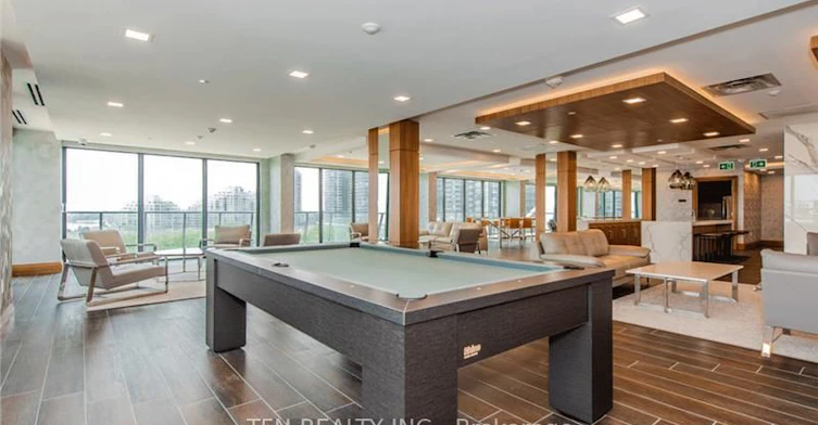 512-20 Shore Breeze Drive, Toronto, ON, M8V 0C7 - 16