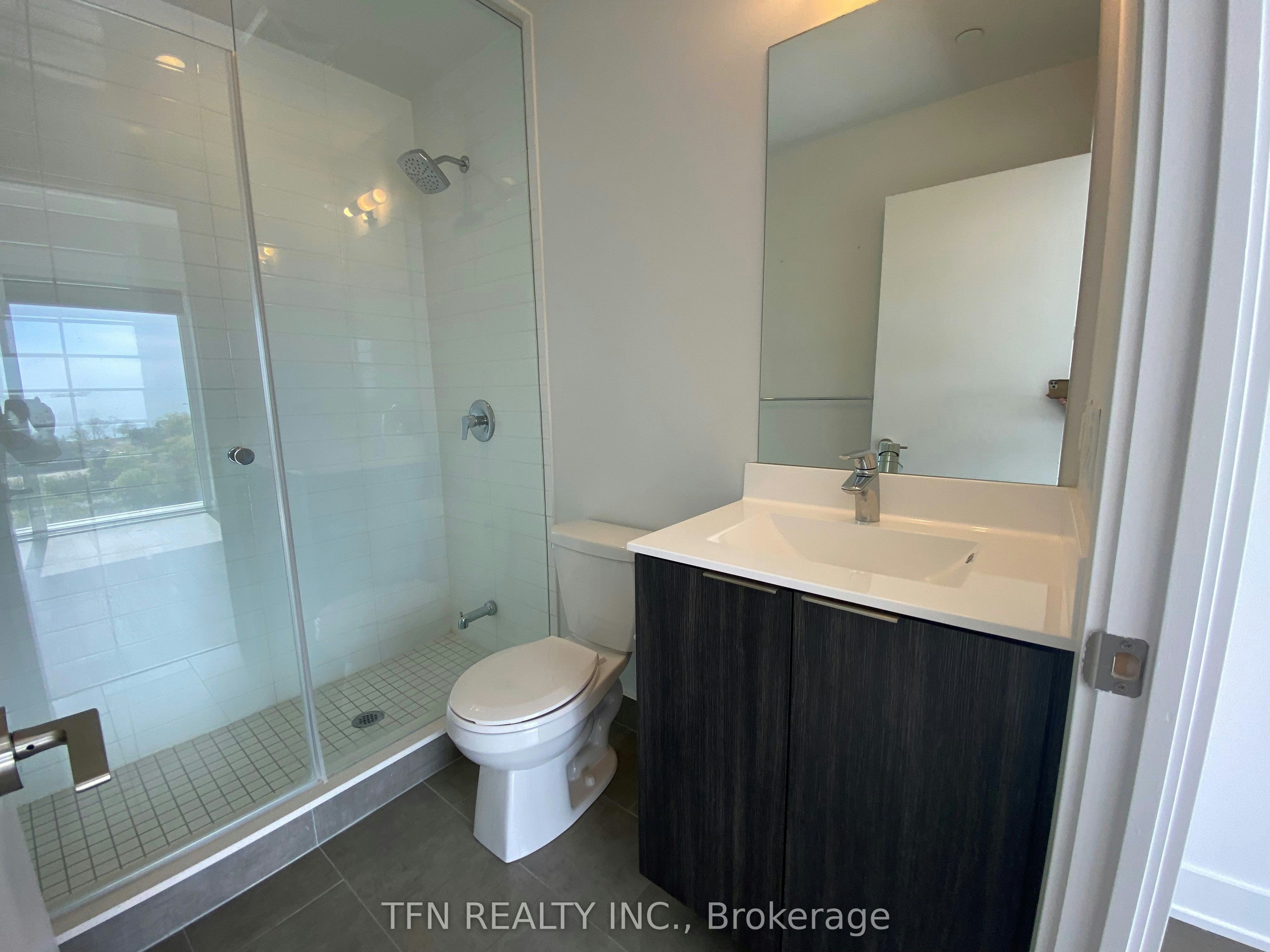 512-20 Shore Breeze Drive, Toronto, ON, M8V 0C7 - 3