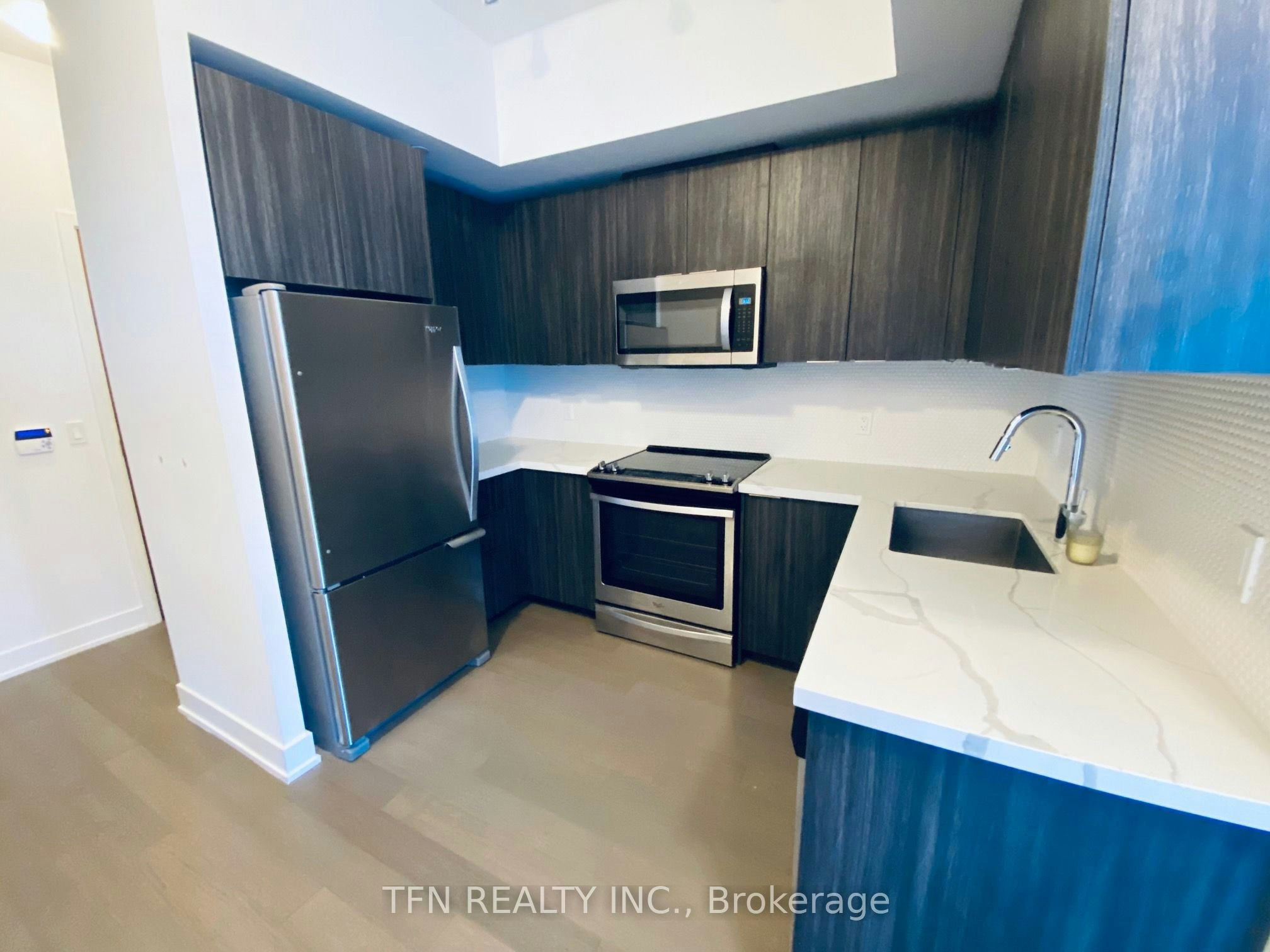 512-20 Shore Breeze Drive, Toronto, ON, M8V 0C7 - 6