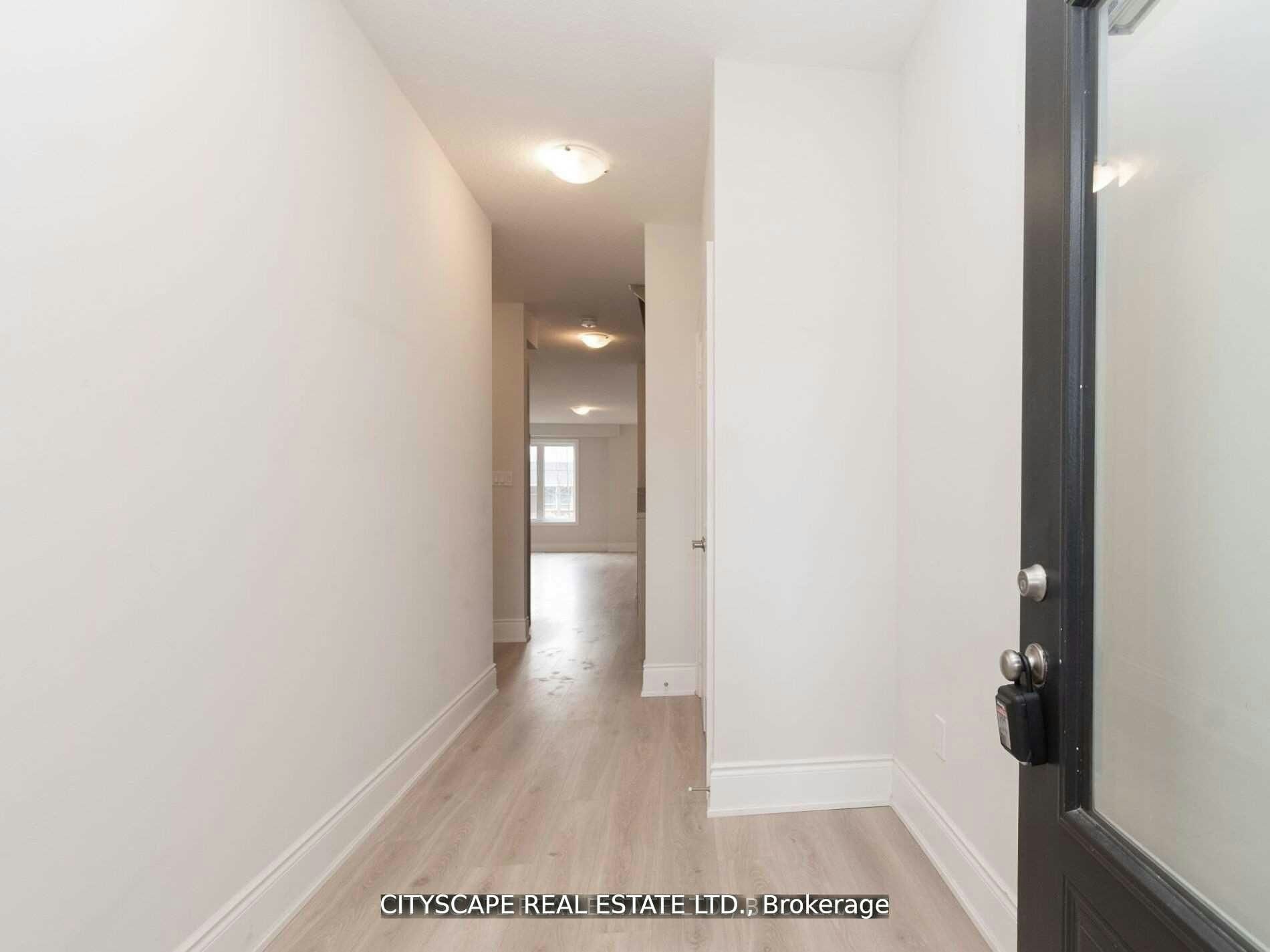583 Wedgewood Drive, Burlington, ON, L7L 0J9 - 32