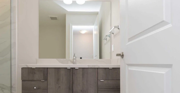 583 Wedgewood Drive, Burlington, ON, L7L 0J9 - 22