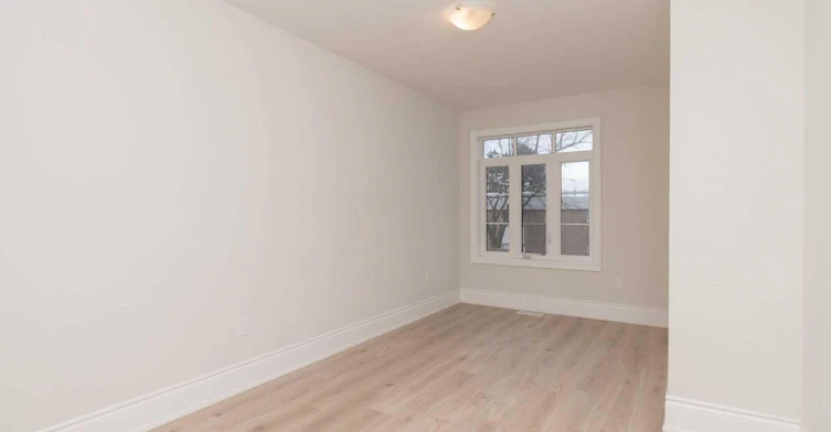 583 Wedgewood Drive, Burlington, ON, L7L 0J9 - 19