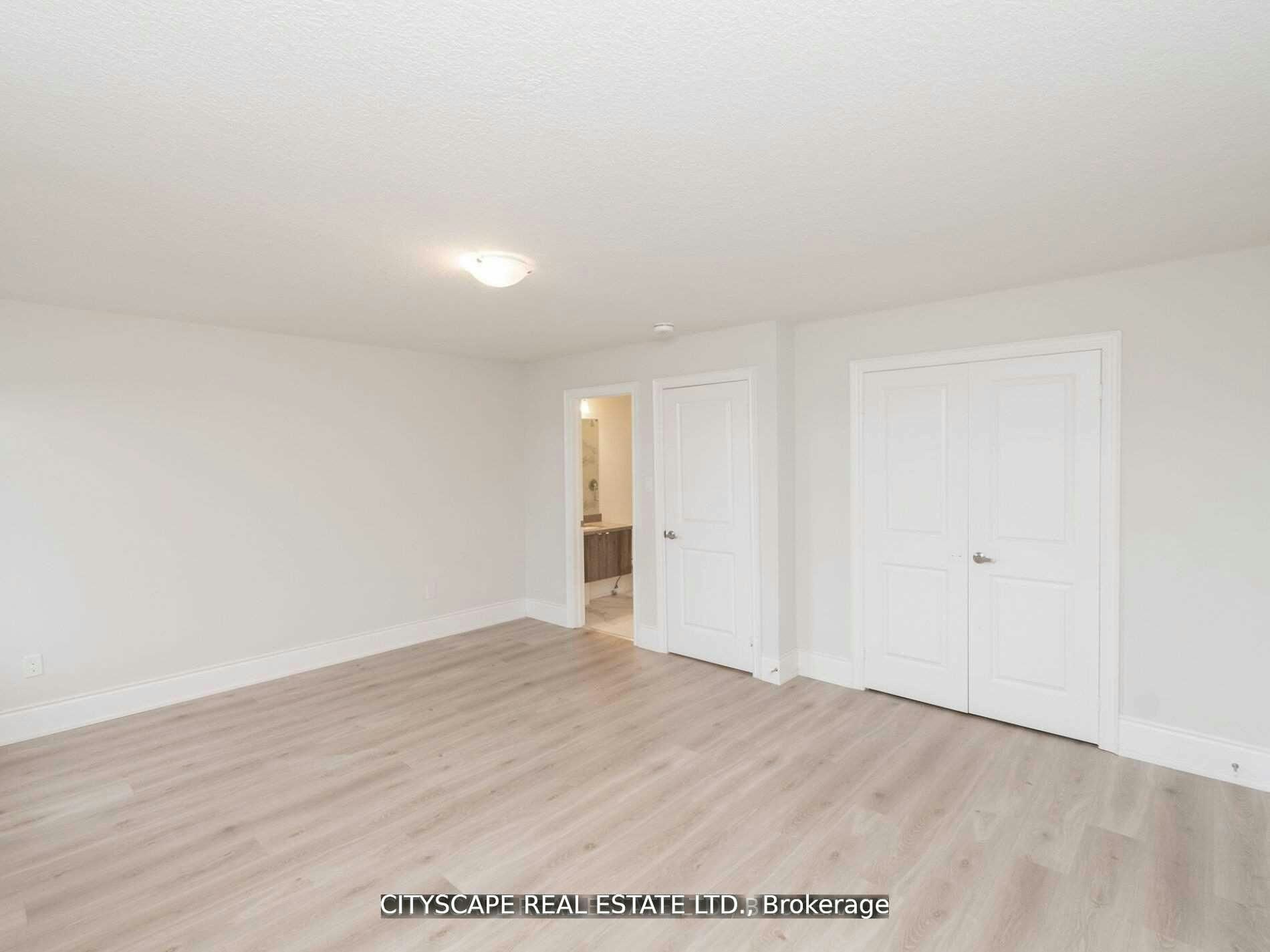 583 Wedgewood Drive, Burlington, ON, L7L 0J9 - 16