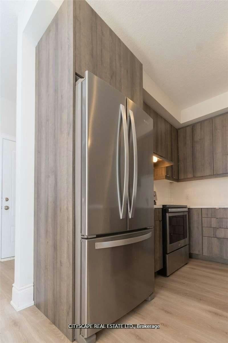 583 Wedgewood Drive, Burlington, ON, L7L 0J9 - 9