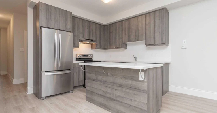 583 Wedgewood Drive, Burlington, ON, L7L 0J9 - 8