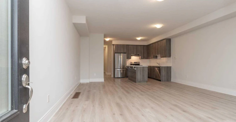 583 Wedgewood Drive, Burlington, ON, L7L 0J9