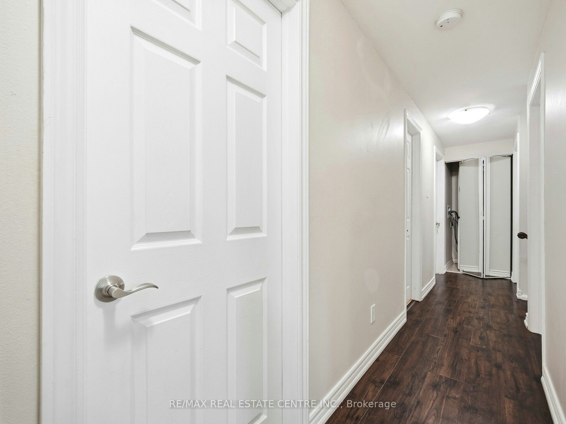 Upper Level-112 Mountainview Road S, Halton Hills, ON, L7G 4K6 - 26
