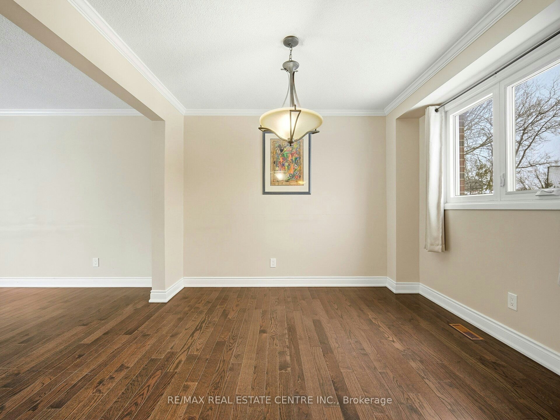 Upper Level-112 Mountainview Road S, Halton Hills, ON, L7G 4K6 - 15