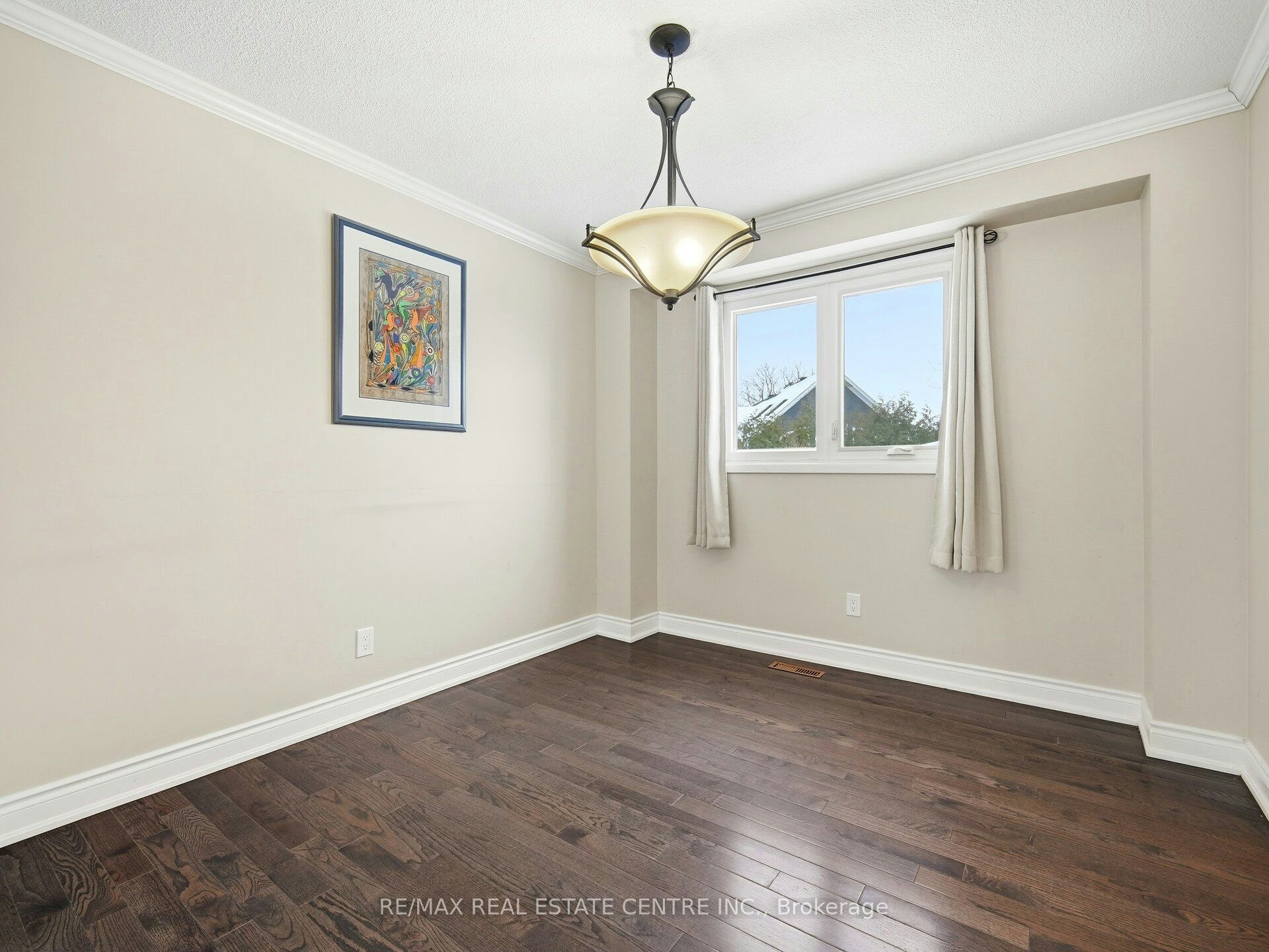 Upper Level-112 Mountainview Road S, Halton Hills, ON, L7G 4K6 - 14