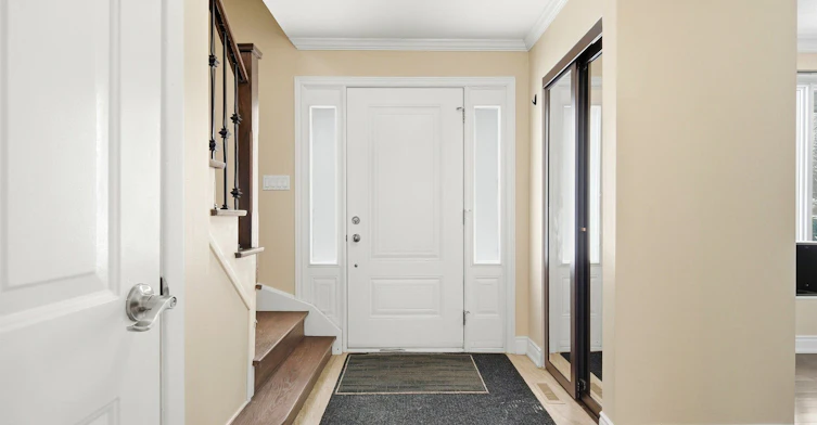 Upper Level-112 Mountainview Road S, Halton Hills, ON, L7G 4K6 - 6
