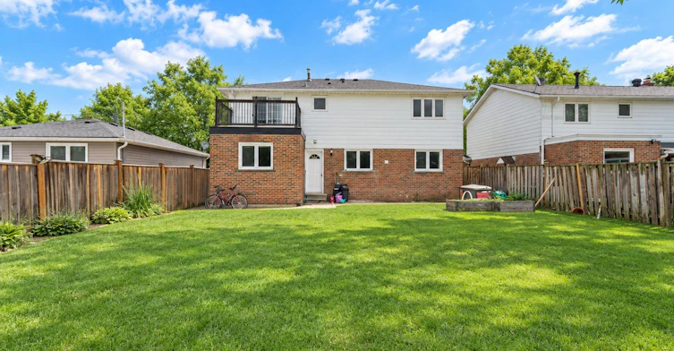 Upper Level-112 Mountainview Road S, Halton Hills, ON, L7G 4K6 - 47