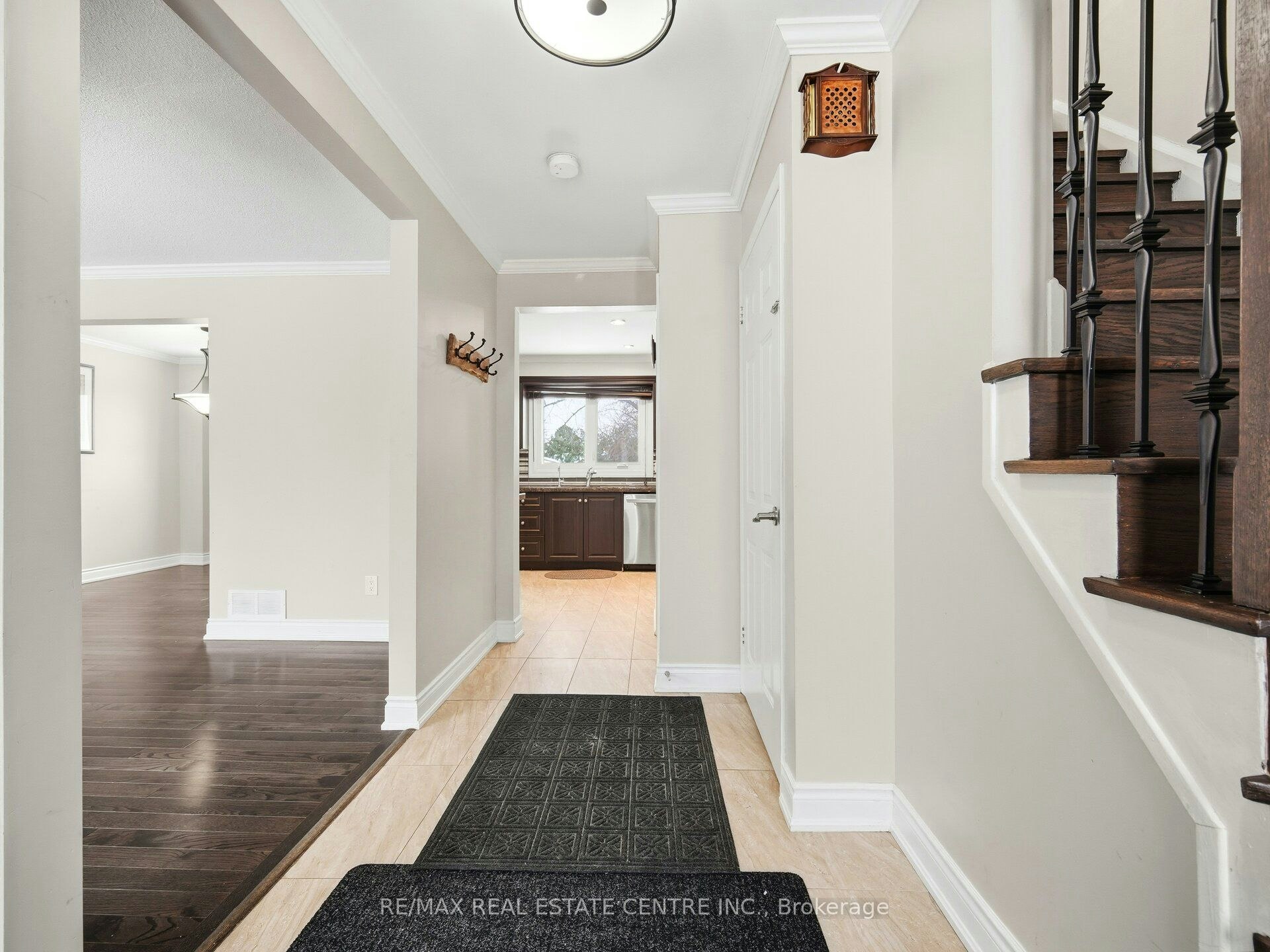 Upper Level-112 Mountainview Road S, Halton Hills, ON, L7G 4K6 - 7