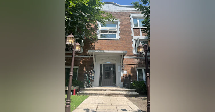 32-3 Elm Grove Avenue, Toronto, ON, M6K 2H9