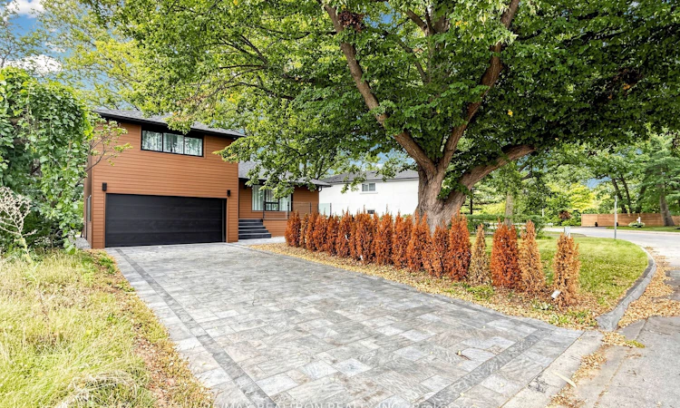 121 South Forster Park Drive
