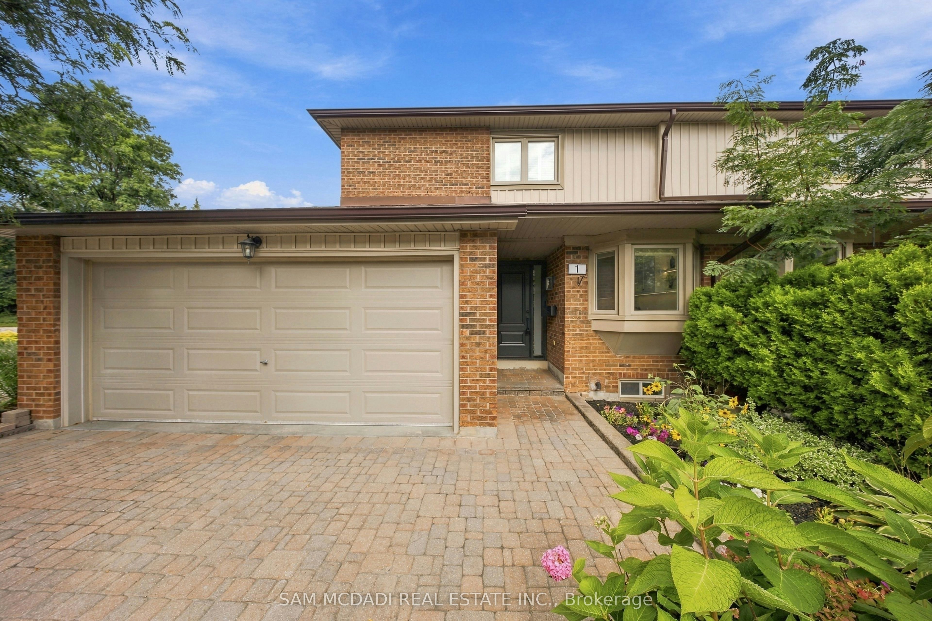1-1160 Walden Circle, Mississauga, ON, L5J 4J9