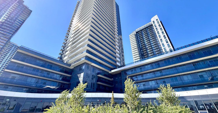 212-5105 Hurontario Street, Mississauga, ON, L4Z 0C9