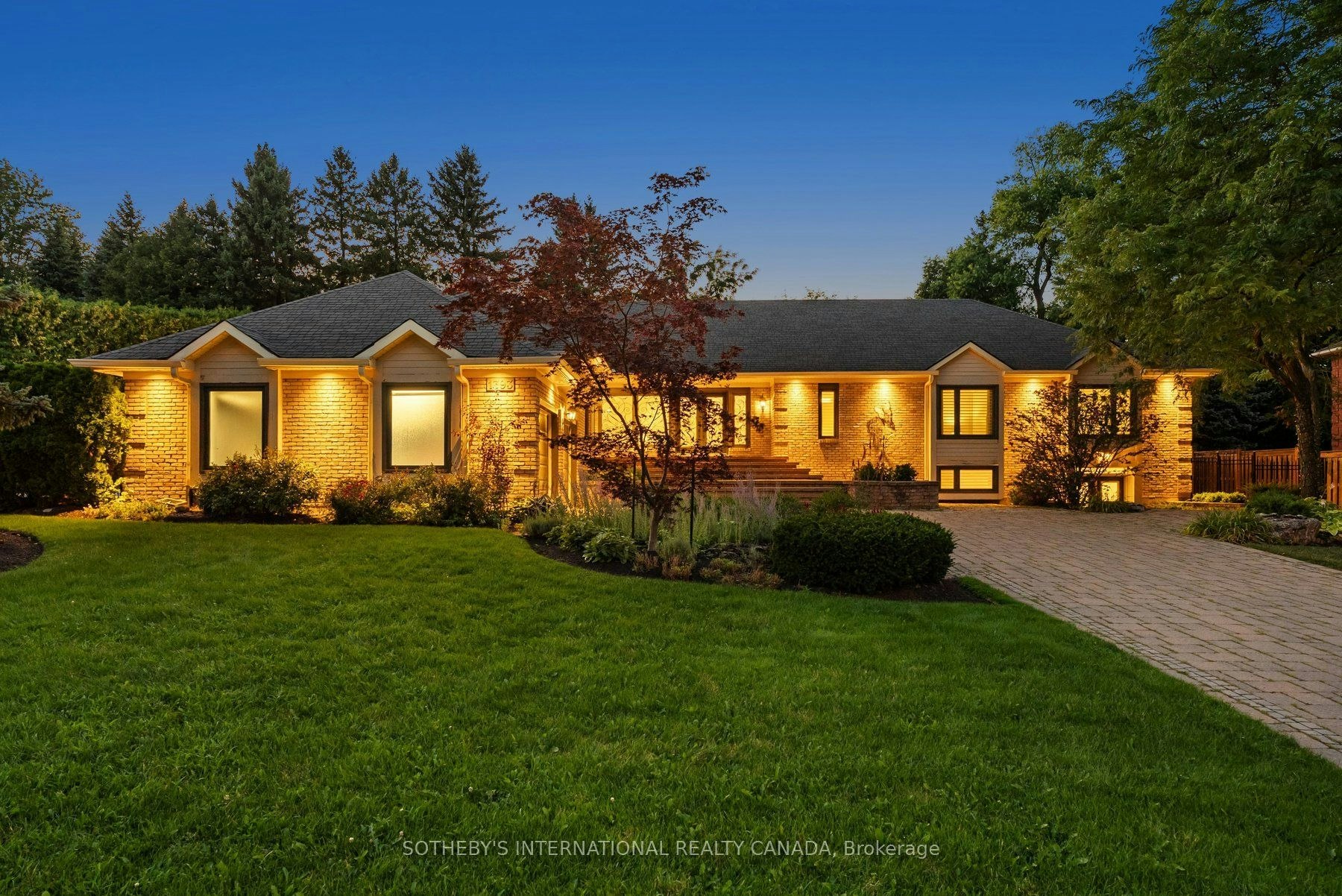 1393 Hazelton Boulevard, Burlington, ON, L7P 4V3