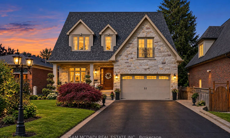 2497 Sharon Crescent