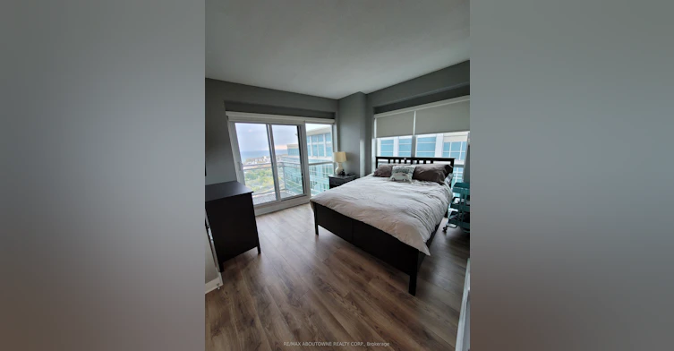 2930-165 Legion Road N, Toronto, ON, M8Y 0B3 - 7