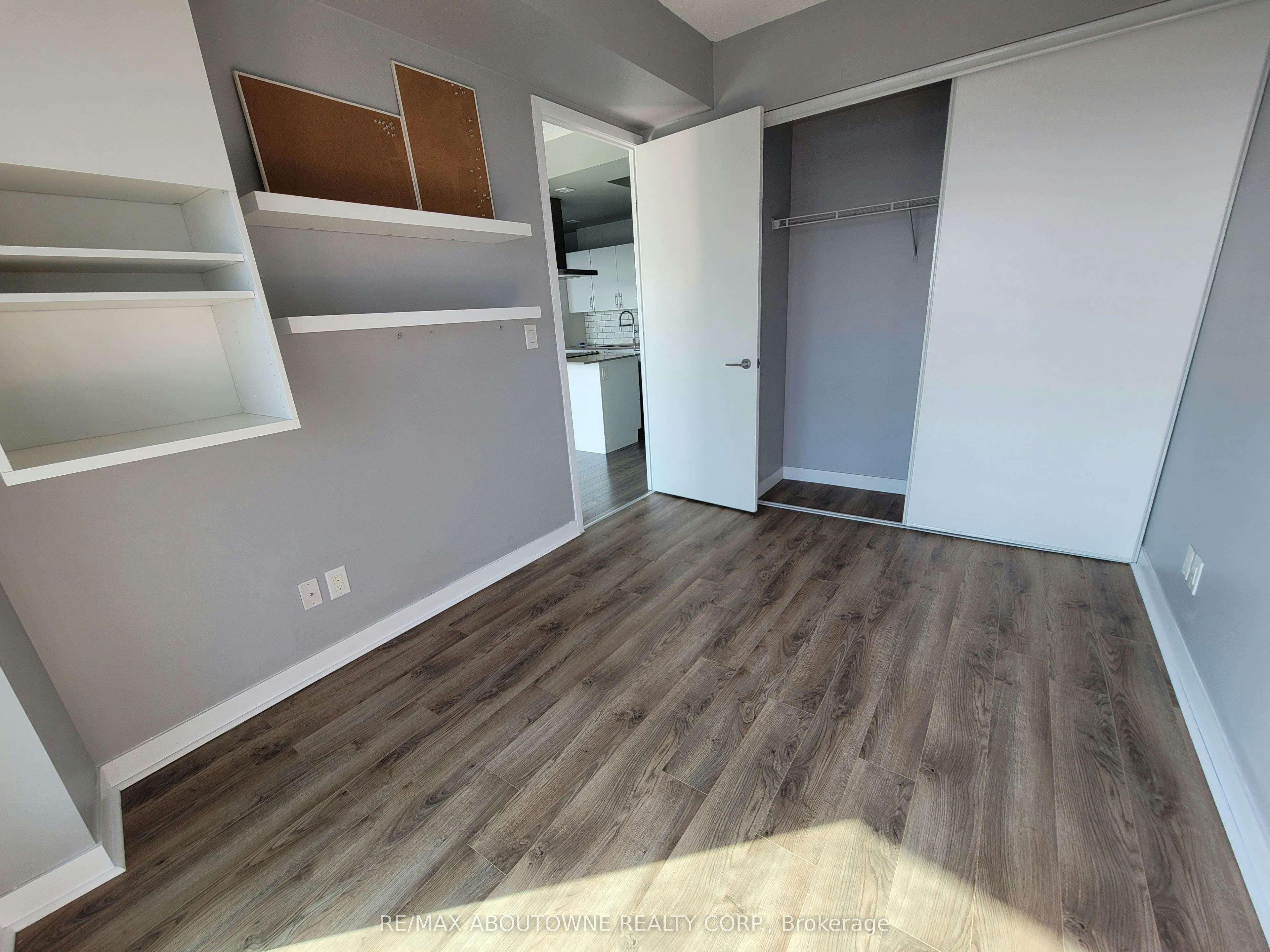 2930-165 Legion Road N, Toronto, ON, M8Y 0B3 - 14