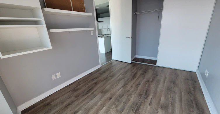 2930-165 Legion Road N, Toronto, ON, M8Y 0B3 - 14