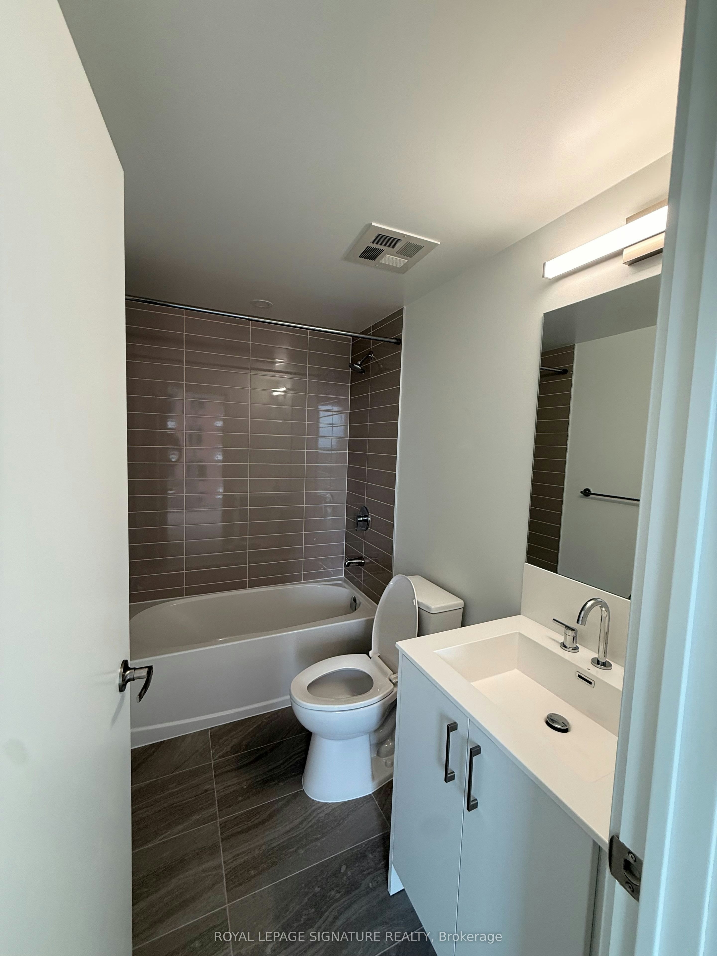 1613-4010 Eglinton Avenue, Toronto, ON, M9A 4M2 - 18