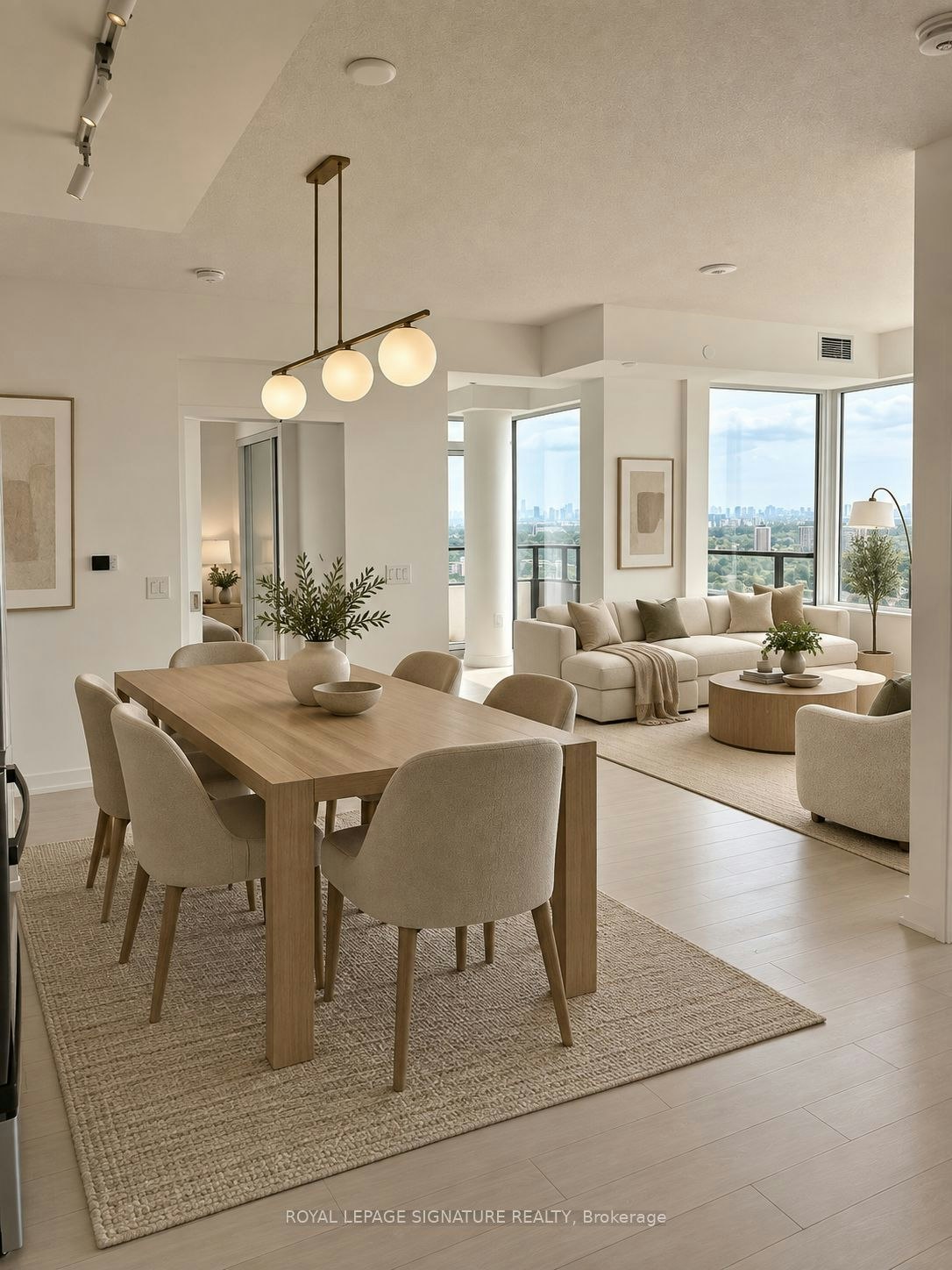 1613-4010 Eglinton Avenue, Toronto, ON, M9A 4M2