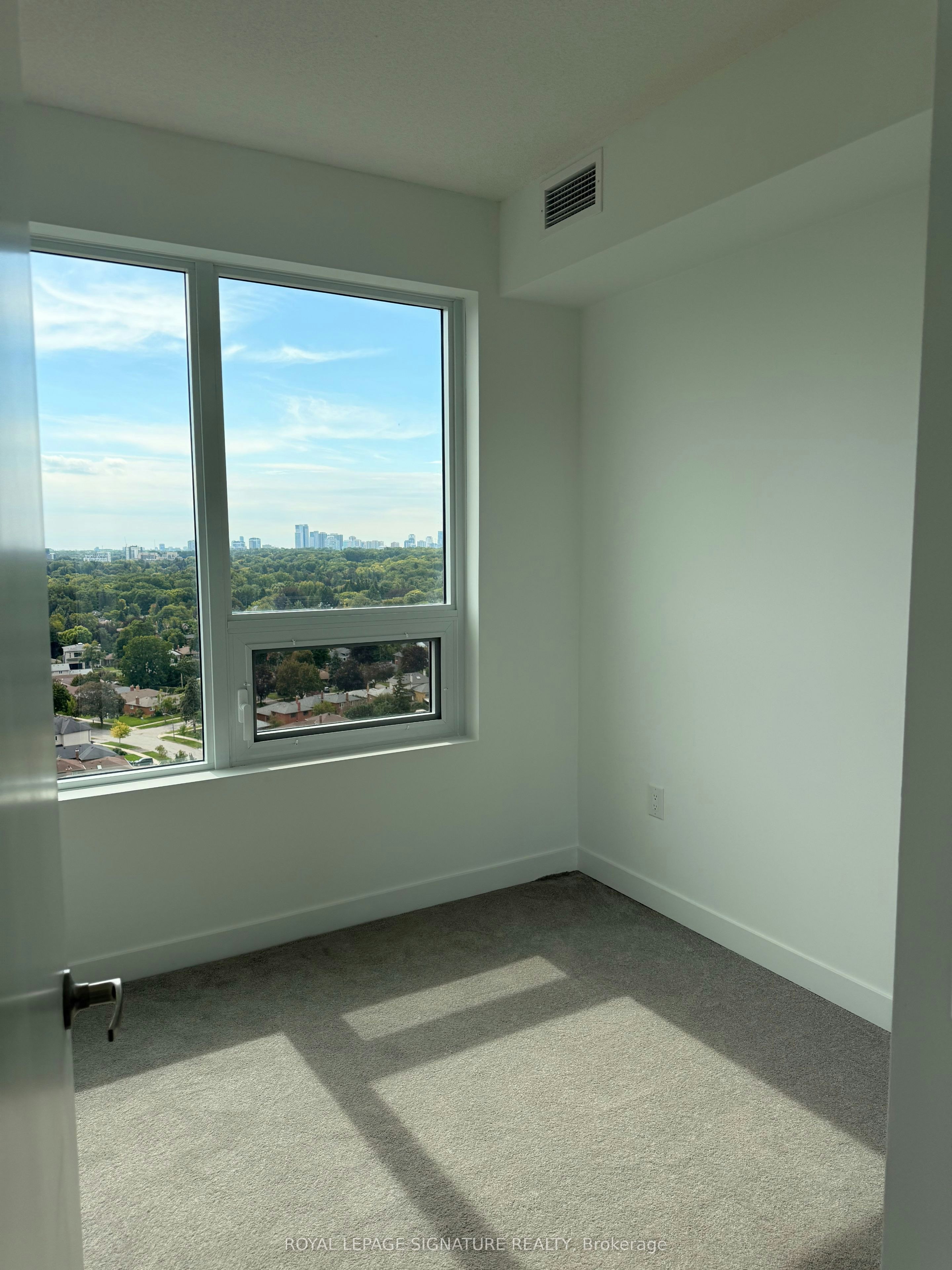 1613-4010 Eglinton Avenue, Toronto, ON, M9A 4M2 - 11