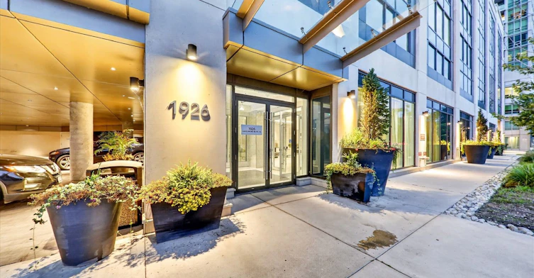 2505-1926 Lakeshore Boulevard W, Toronto, ON, M6S 1A1 - 3