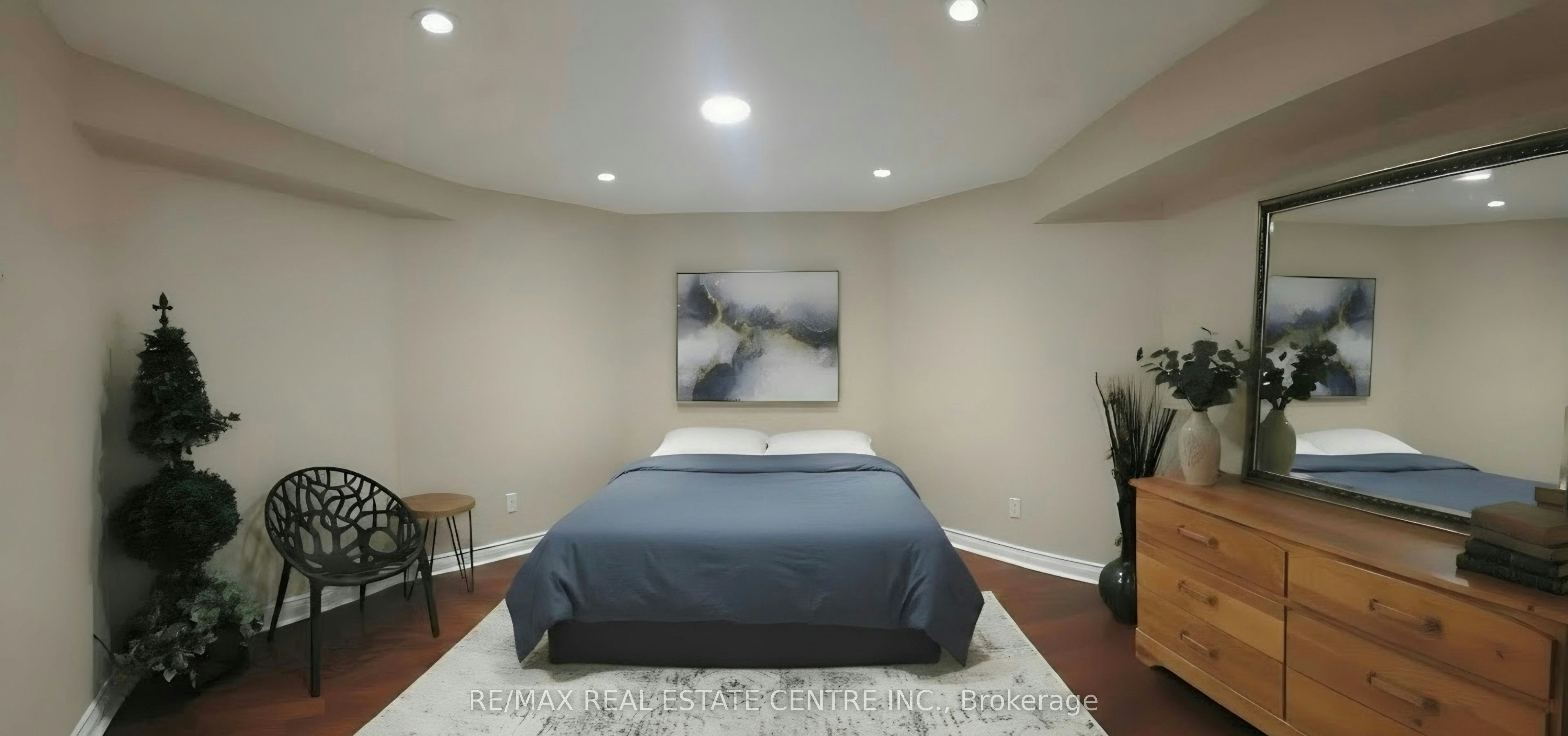 Lower-7063 Gillespie Lane, Mississauga, ON, L5W 1E8 - 4