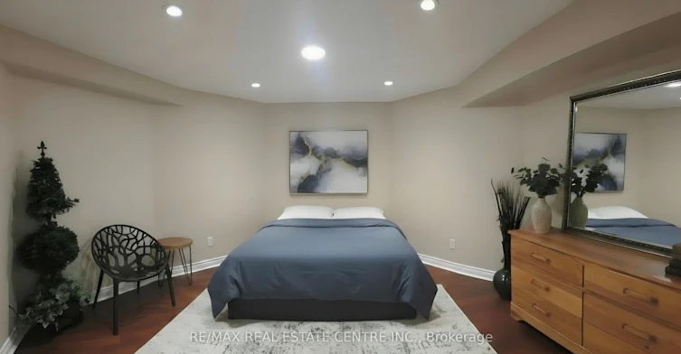 Lower-7063 Gillespie Lane, Mississauga, ON, L5W 1E8 - 4