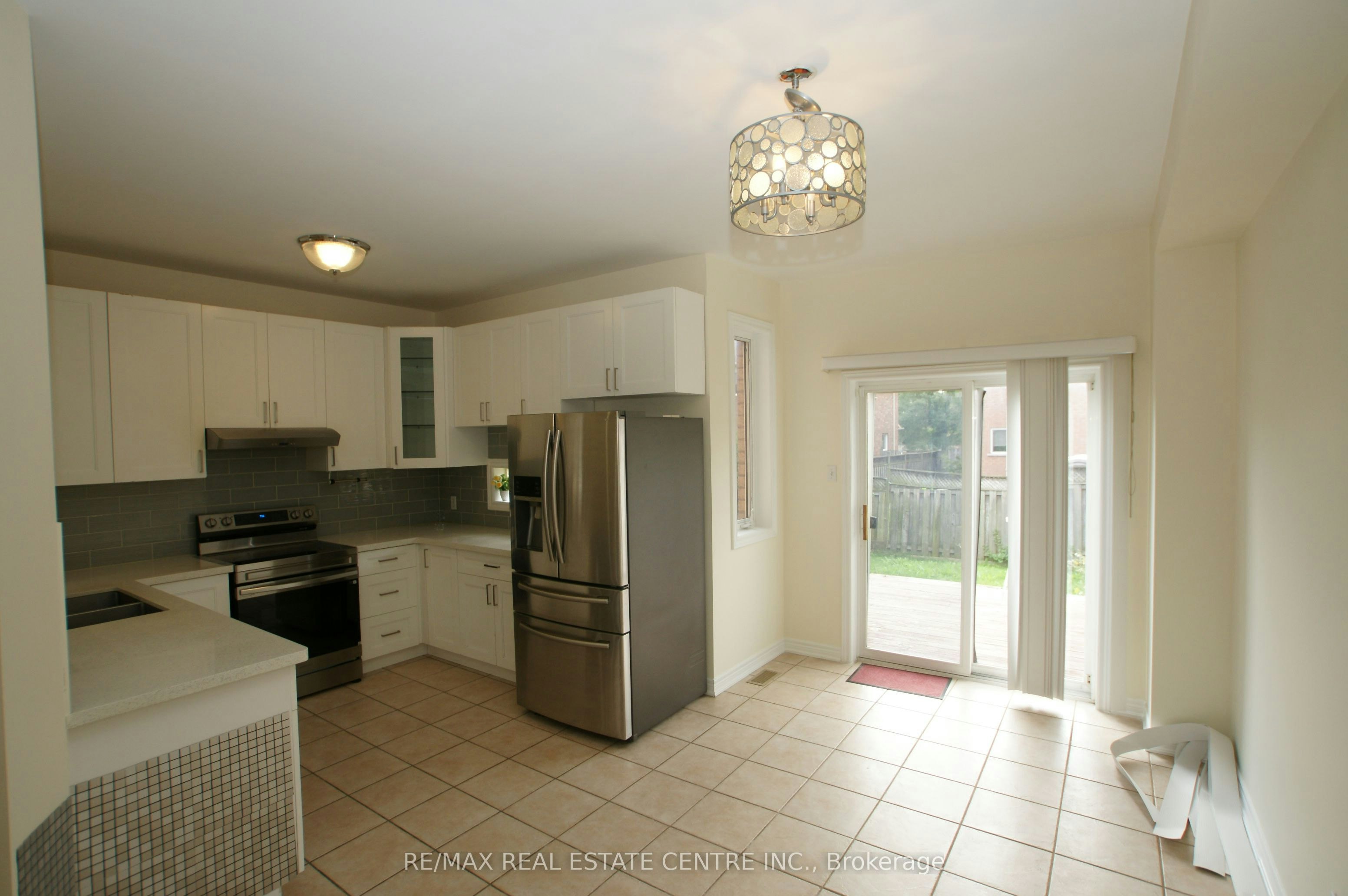 2441 Newcastle Crescent, Oakville, ON, L6M 4P9 - 8